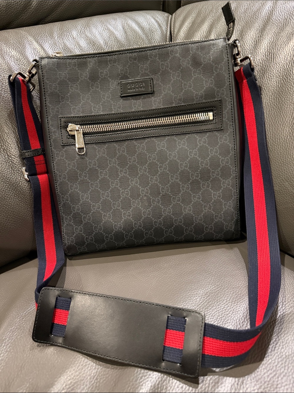 Gucci Black Messenger Bag with Red-Blue Web Strap